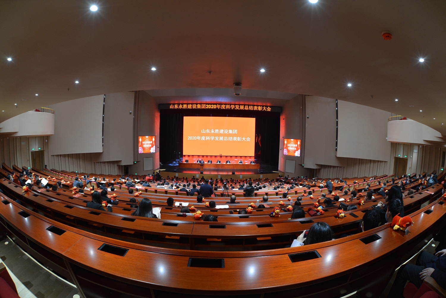 4b1f1593de28e39b2843985de4df95b8.jpg 1.JPG